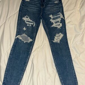 Stylish Blue Distressed Women's Jeans